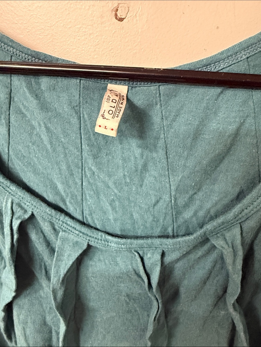 Old Navy Teal Scoop-Neck 3/4 Sleeve Women’s Top dated 2007 - Picture 2 of 3